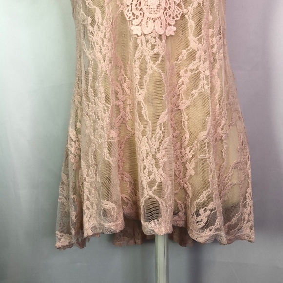 Lovely 153 Boho Pink Short Sleeve Lace Peplum Top Size M - Picture 3 of 11